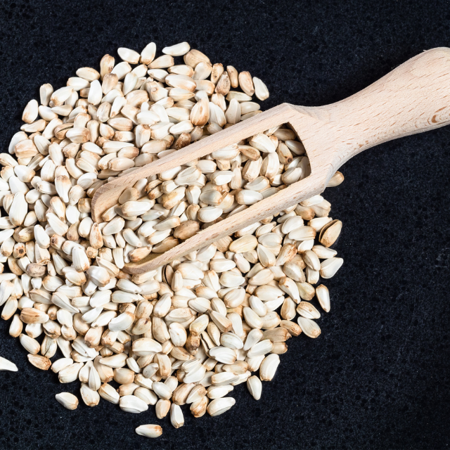 Top Quality Safflower Seeds for Export in Bulk Quantities for Animal and Bird Feed at Competitive Prices from India
