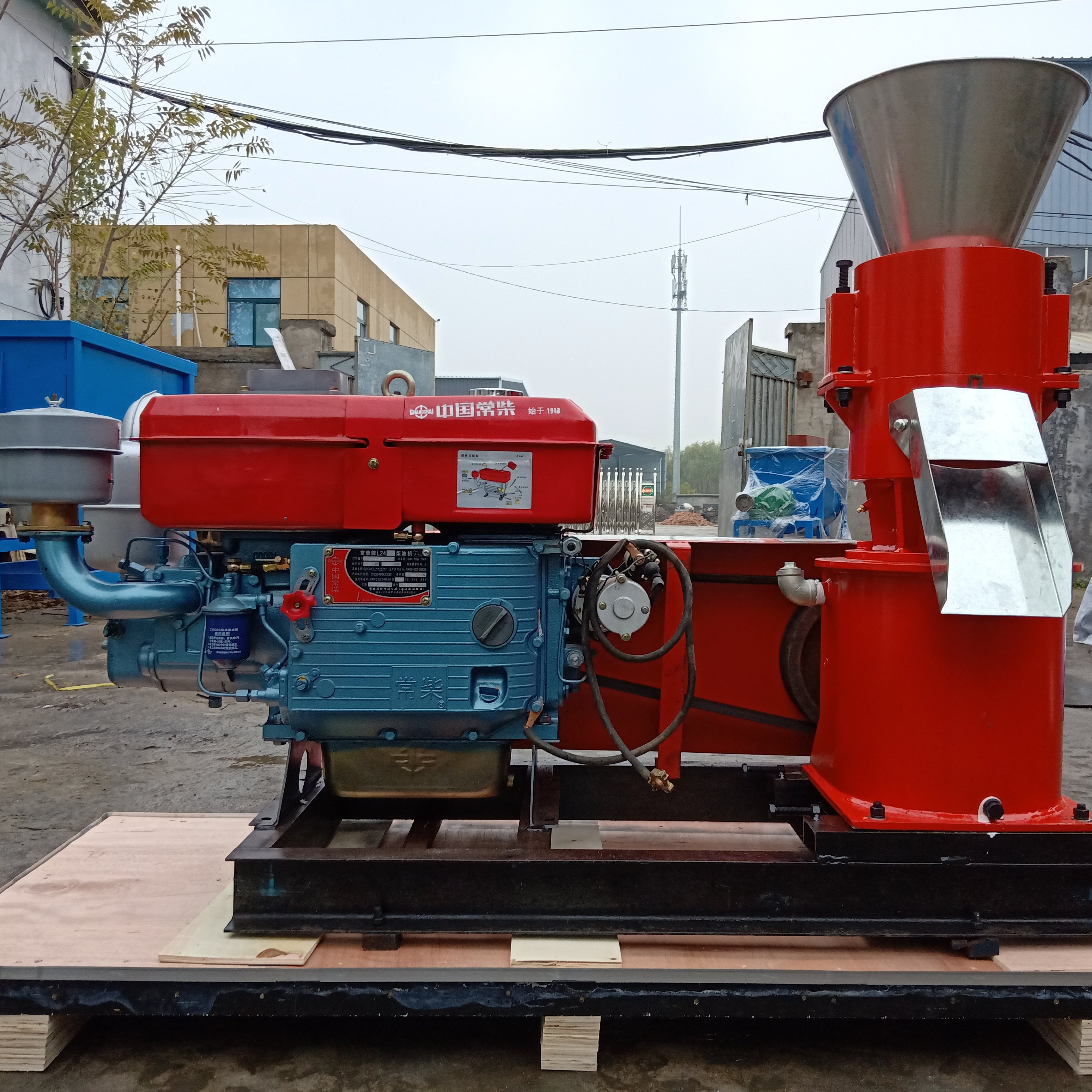 Cheap small animal feed floating fish feed pellet feed processing machines manufacturing machine for sale