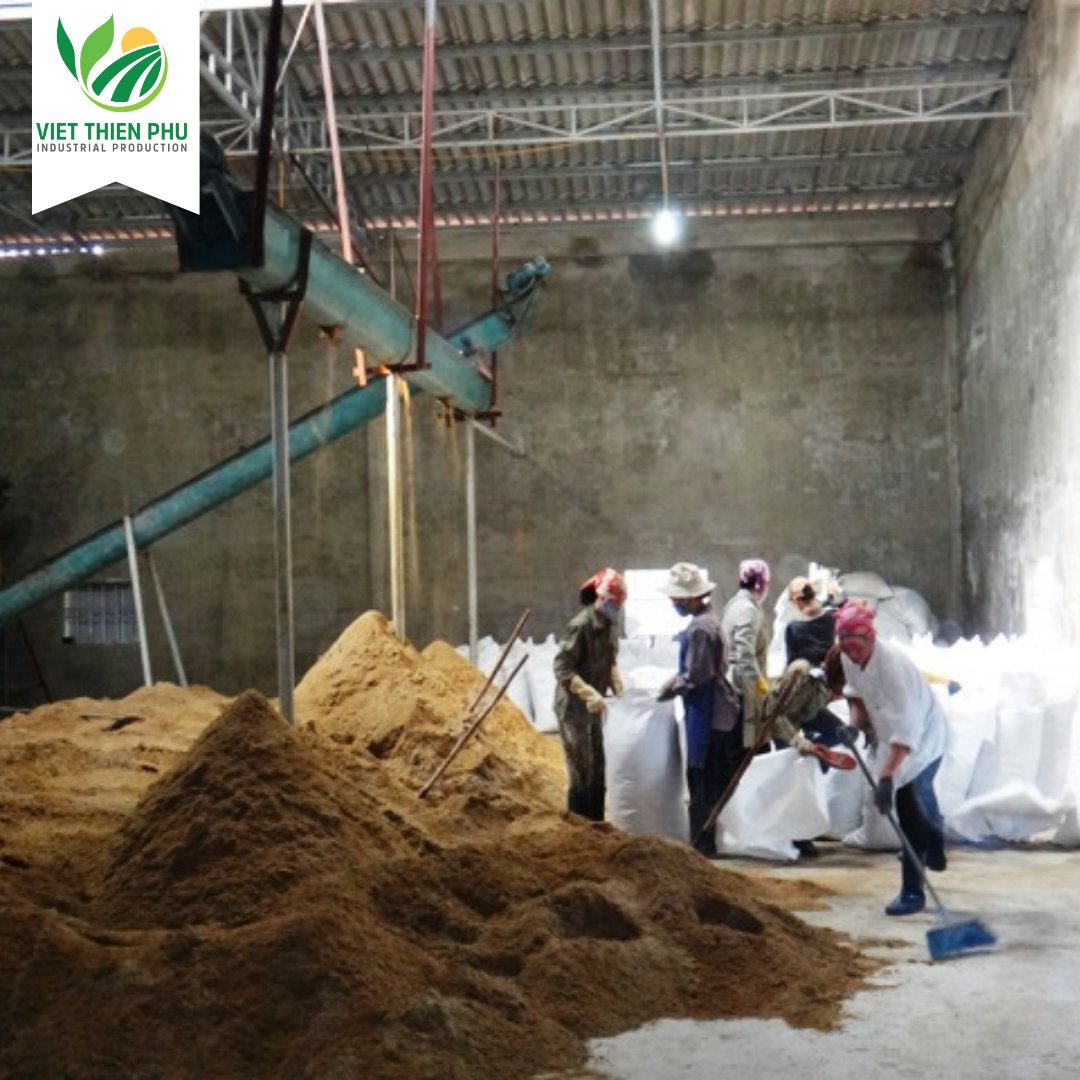 VIET THIEN PHU VTP/OL-34 Min 55-60% of high quality fishmeal used as animal feed for pigs, chickens, cows, fish
