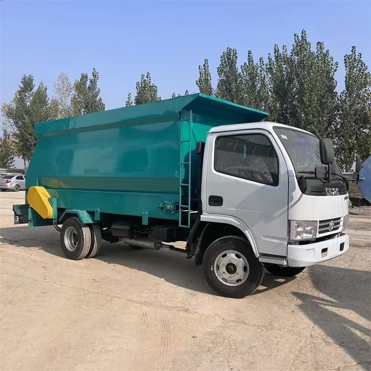 Electric farm animal feed spreader mixer feed machine mixer machine animal feed