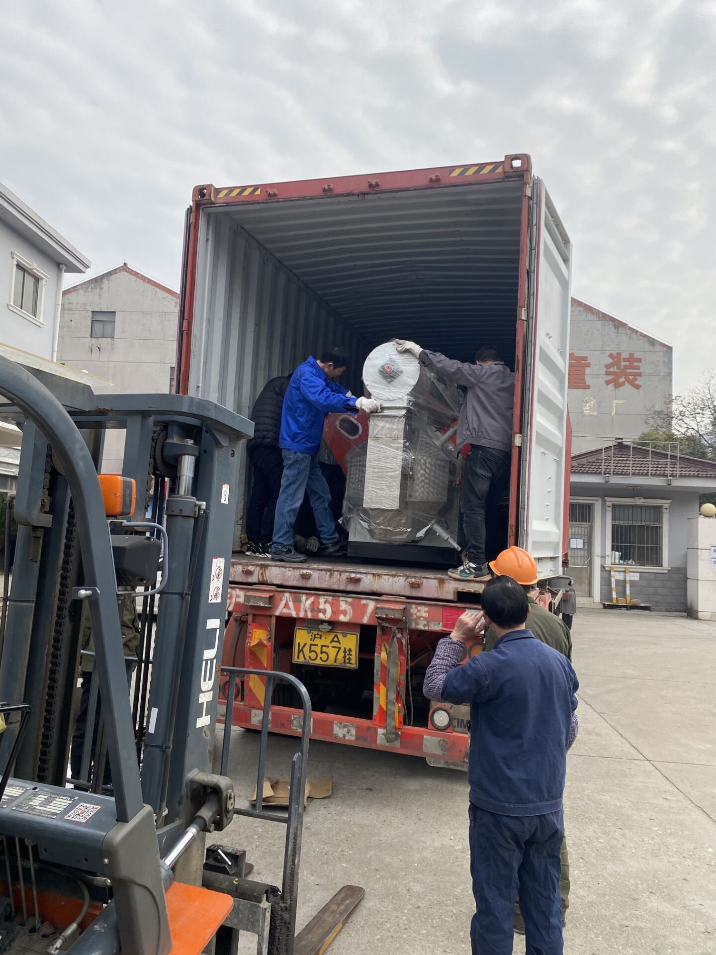 CE cattle goat livestock 6mm feed pellet line poultry animal feed machine pelletizer with mixer to packaging machine