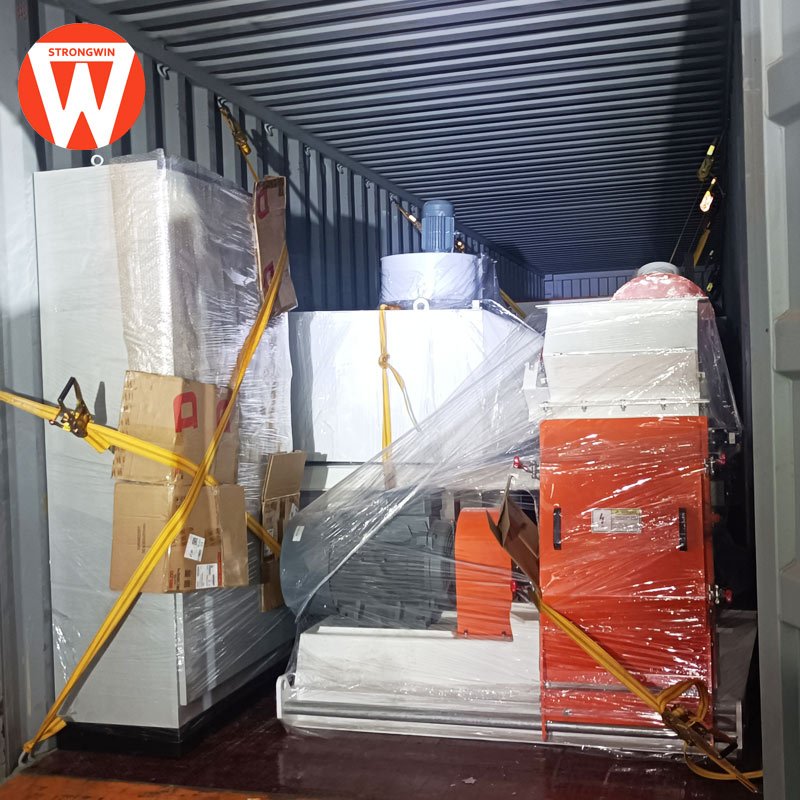 Henan Strongwin SFSP livestock animal poultry fodder grinder machine hammer mill corn crusher machine for making animal feed