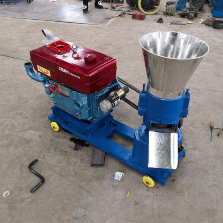 Animal Food Pelletizer Chicken Fish Pig Goat Cattle Feed Machine Diesel Engine Animal Feed Pellet Making Processing Machine