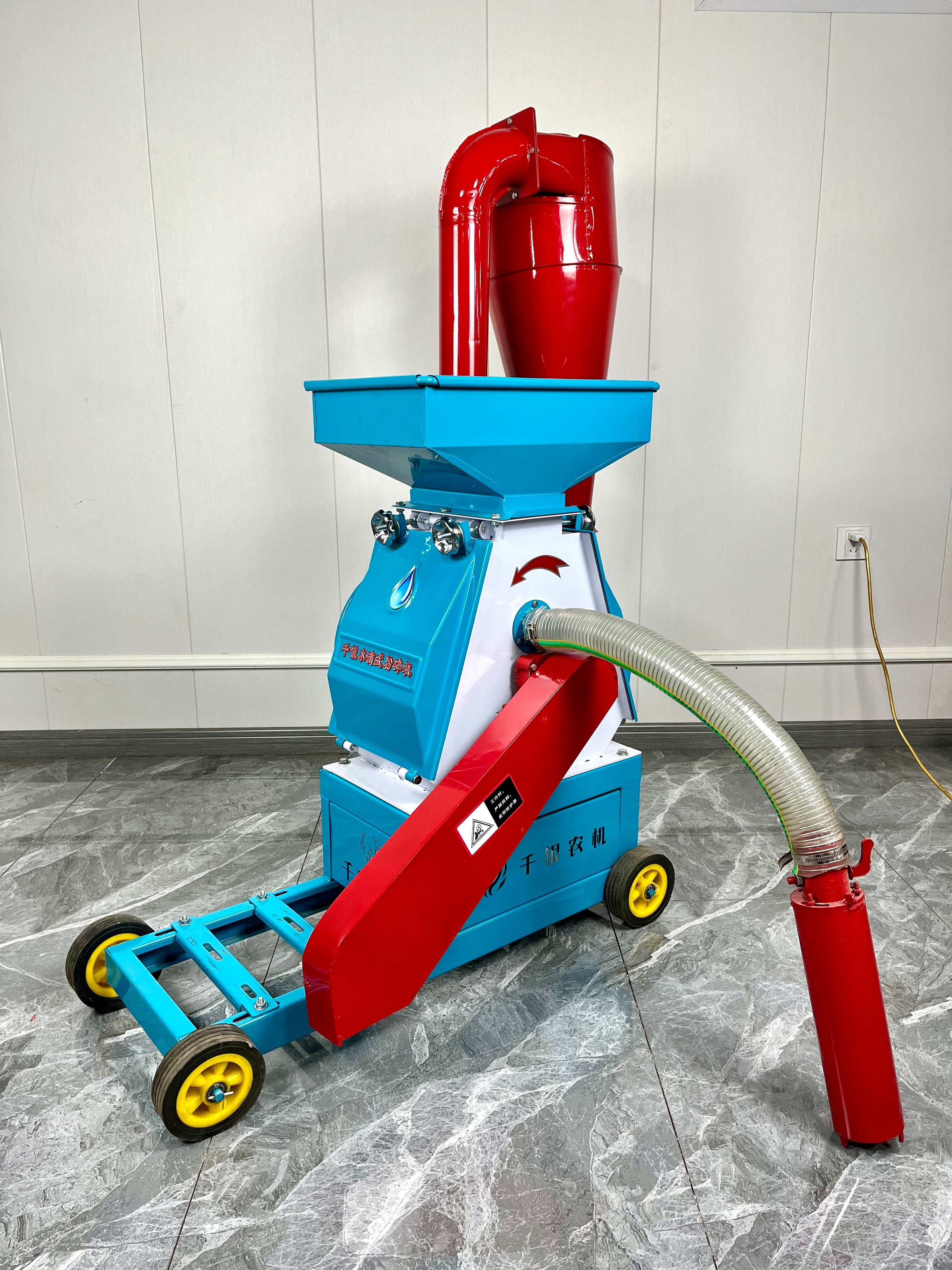 Livestock self priming feed straw hammer grinder mill maize milling corn grain crusher forage straw chopper machine 1 ton/h