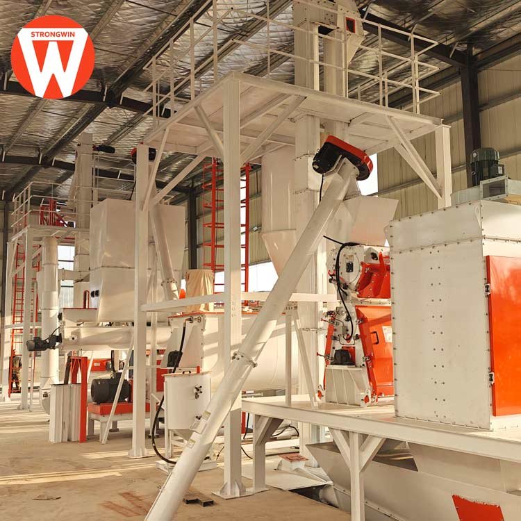 automatic animal husbandry equipment chicken poultry feed pellet machine animal feed