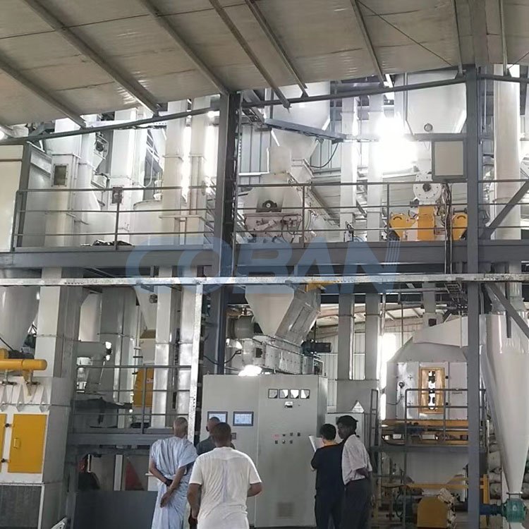 Auto Batching System Animal Feed Mill Plant Cattle Chicken Feed Pellet Making Machine Production Line for Farm Livestock Factory