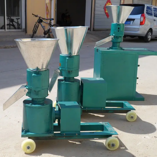 popular trending products to sell 2022 used animal feed production mill chicken food machine mini poultry feed mill machine line