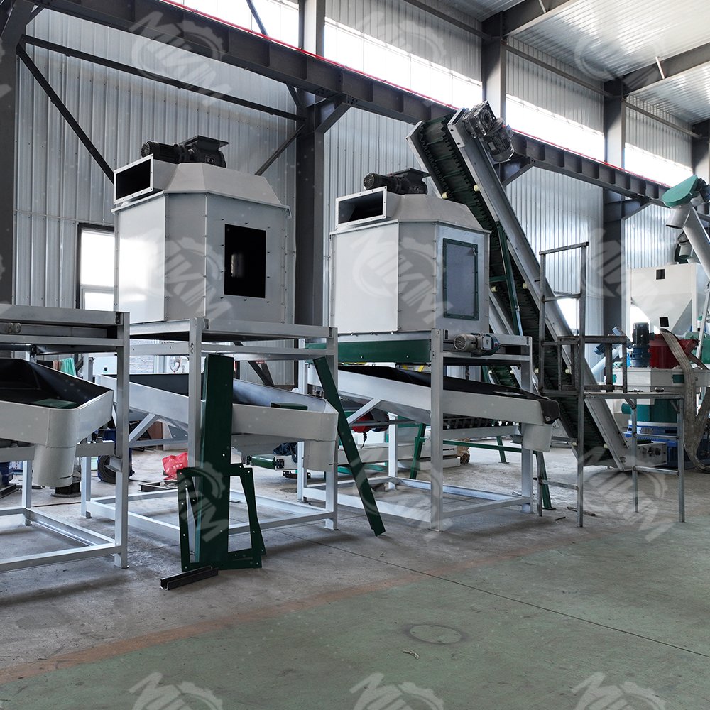 Factory Price 0.5-25t/h Animal Feed Poultry Equipment Pelletizer Mill Zambia Sheep Cattle Chicken Feed Pellet Machine