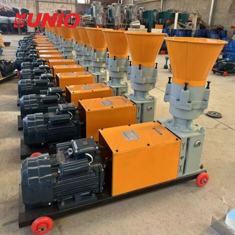 Poultry livestock feed Pelletizer Household Small cattle Chicken Pig Poultry Animal Feed Processing Machines granulator