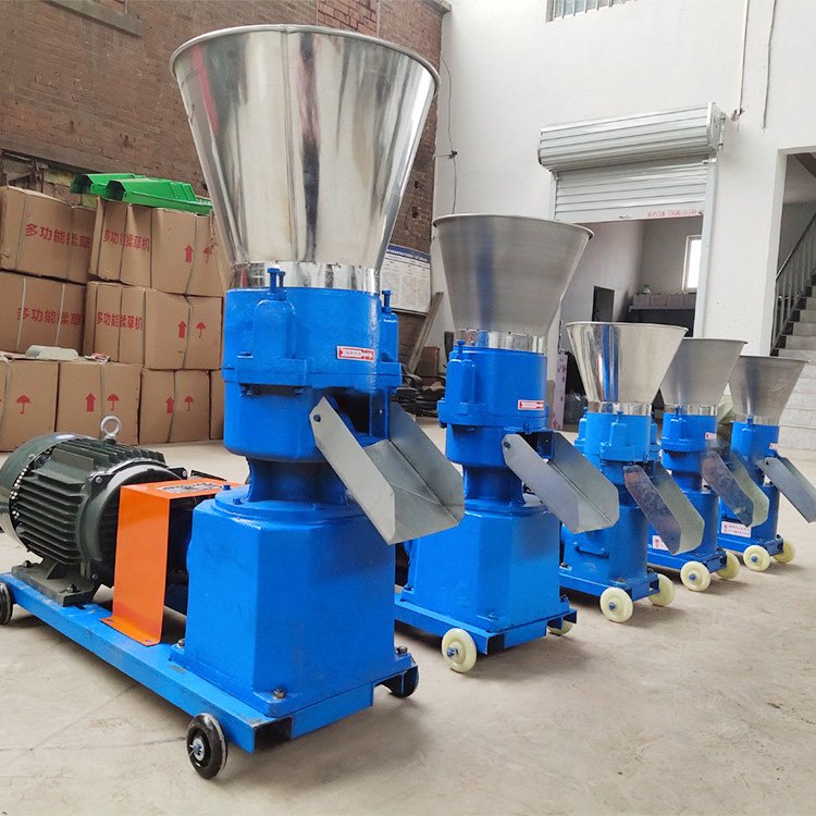 The Best Price For Small Animals Cattle Sheep Chicken Feed Granulator Heavy-Duty Granulator For Animal Feed Agriculture