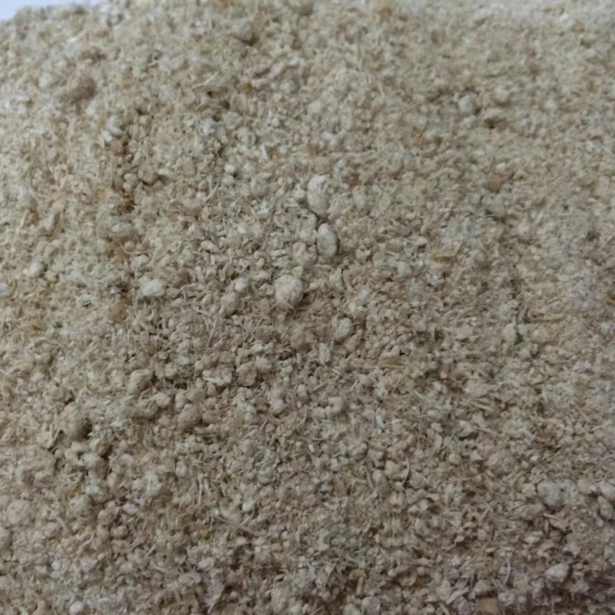 WOOUP fermented cassava residue superior quality, Exceptional Value for Effective Livestock Feeding!"