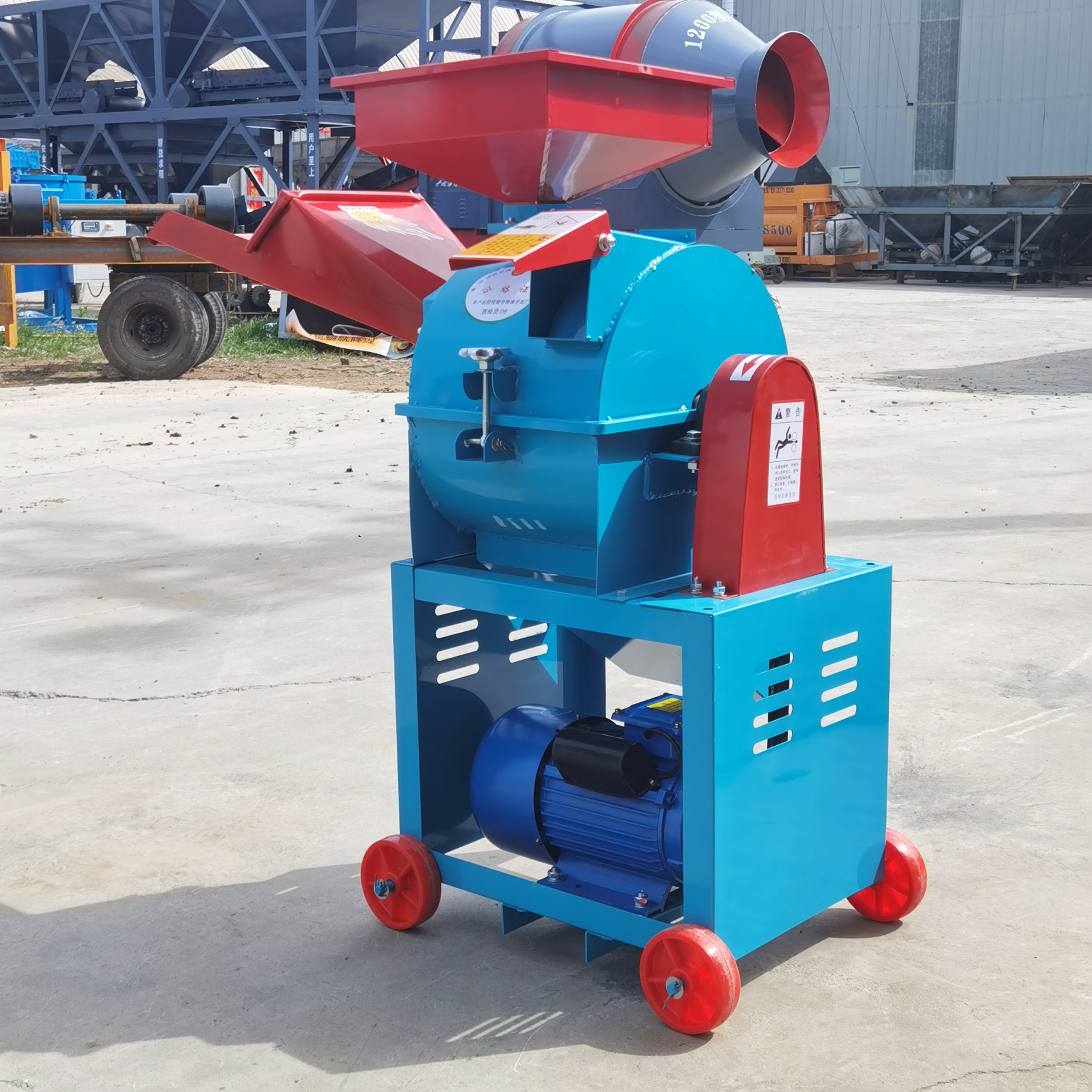 New type of agricultural machinery high-productivity household animal feed silage beater