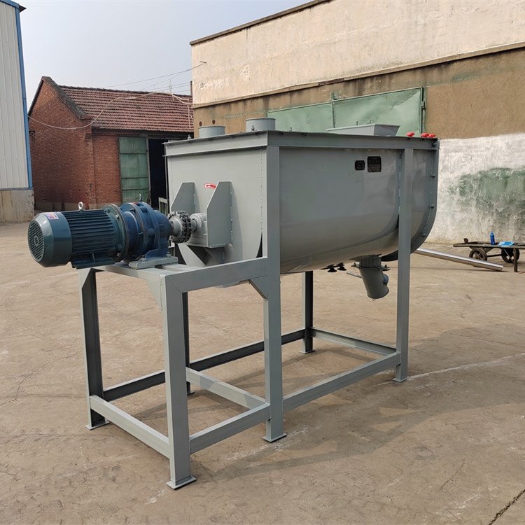 Livestock Animal Feed Mixer Corn Mixing Machine Cattle Feed Mixer Animal Horizontal Feed Mixer Machine