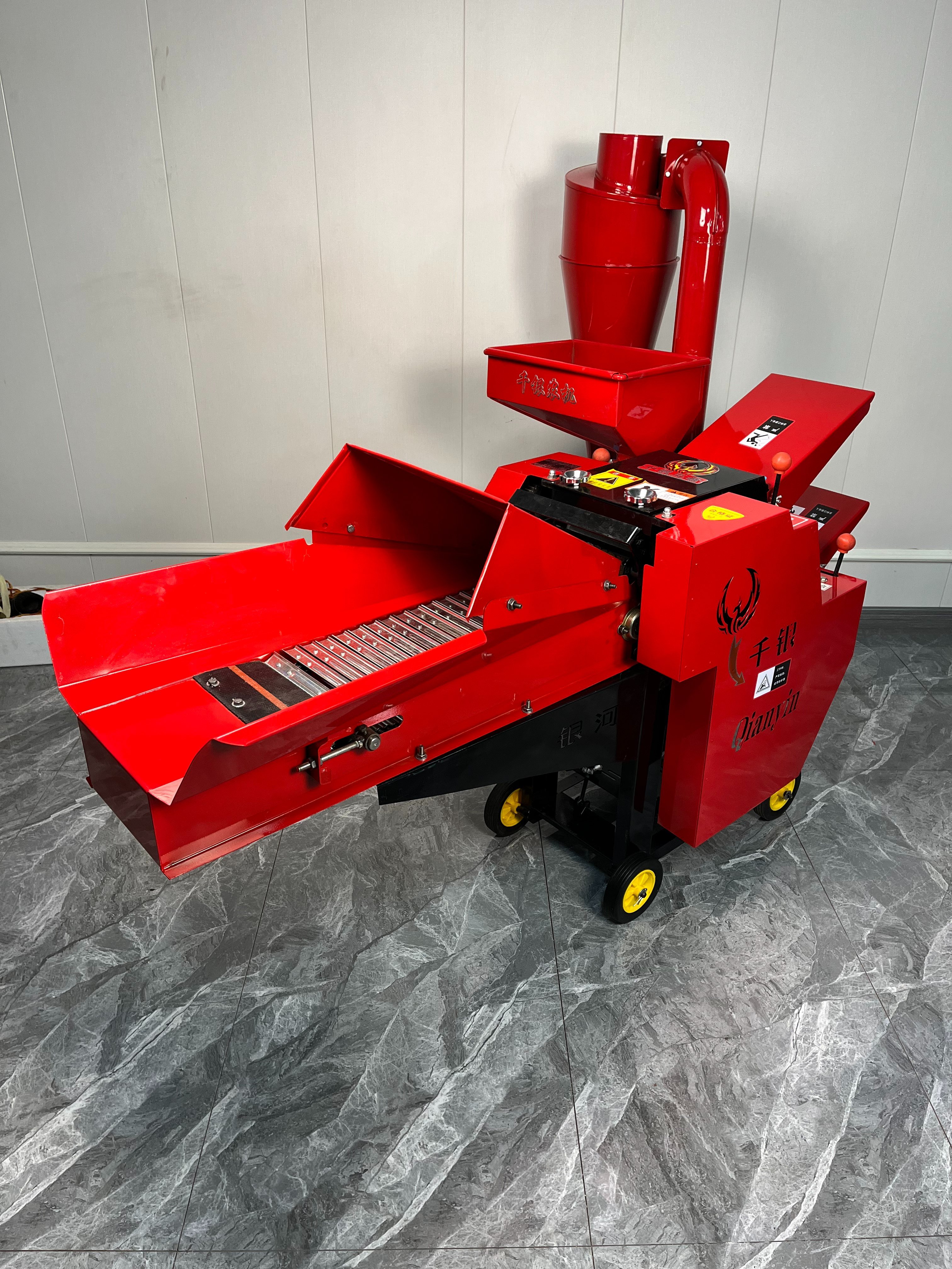 Automatic feed forage grass chopper silage cutter machine stalk straw hay crusher chaff cutter machine for animal feed 4800kg/h
