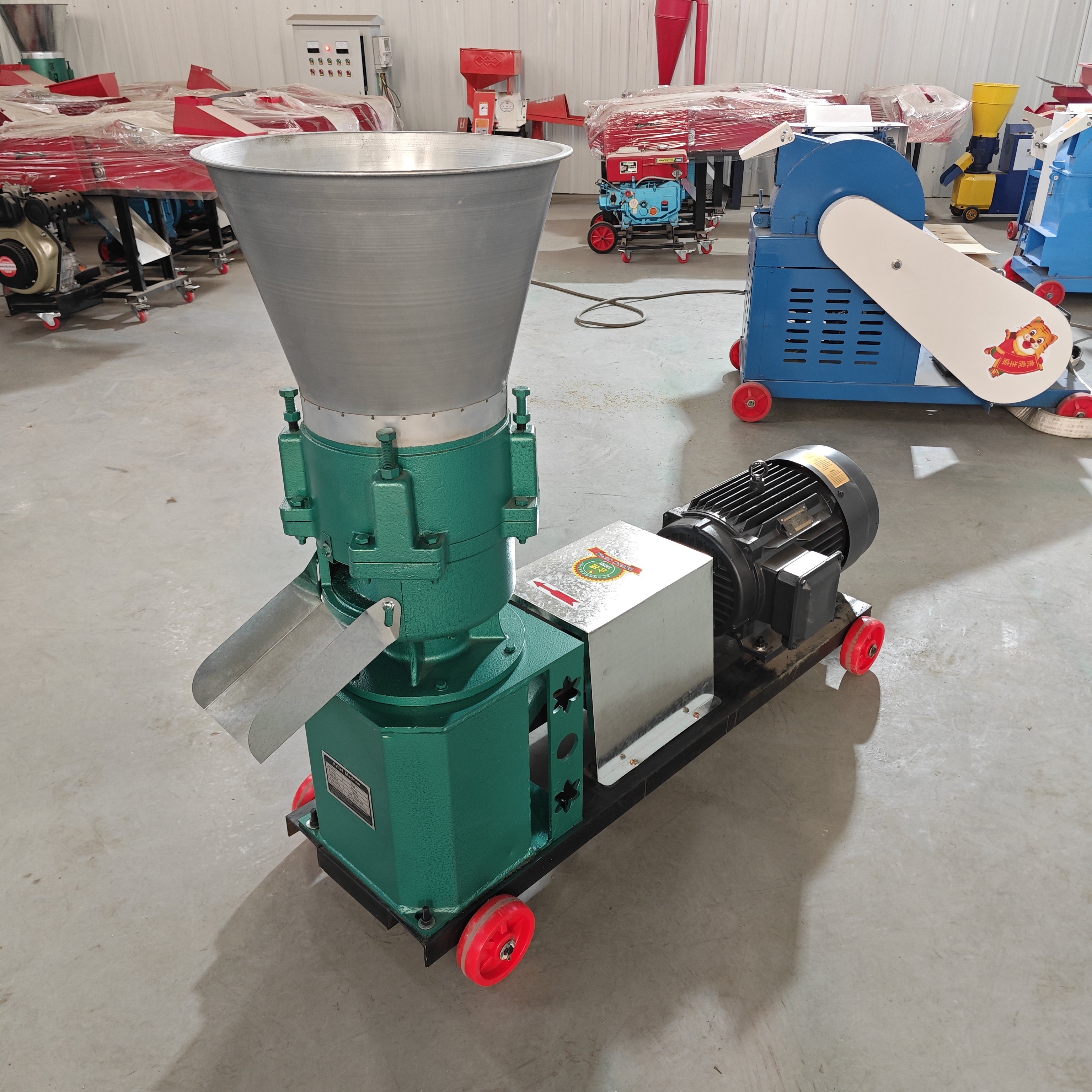 Durable pelletizer feed processing making mini animal feed pellet machine
