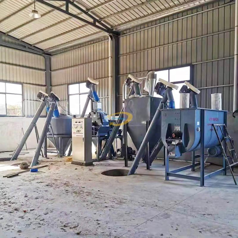 Animal food pelletizer 1000-1500kg/h poultry feed processing machines granulator pelletizer machine for animal feeds
