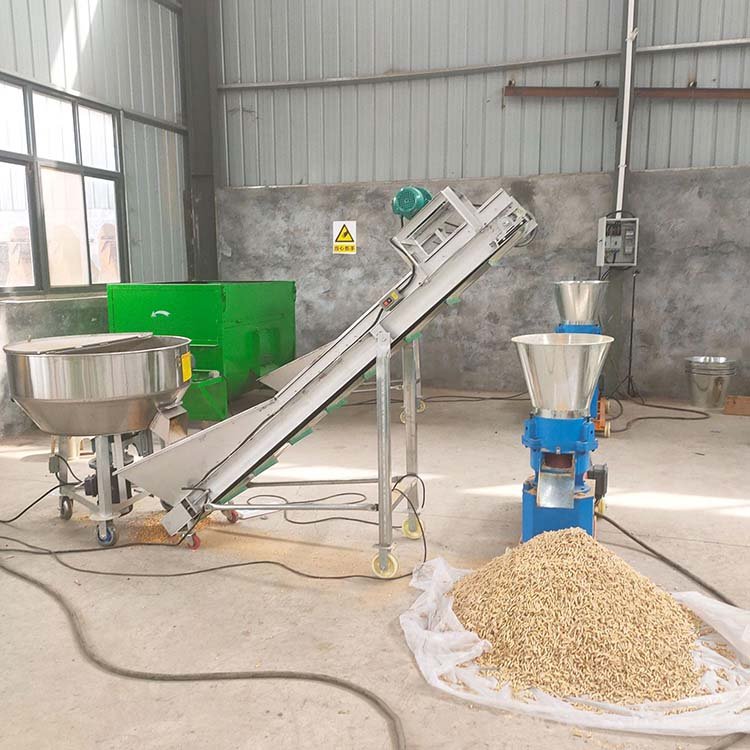 Output 800kg/h farm use cattle chicken feed pellet mill small animal feed pellet machine line with grinder mixer Spiral conveyor