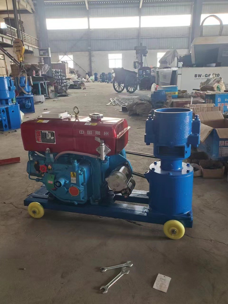 150-200kg/hour 6HP diesel engine animal feed pellet machine HJ-N160D