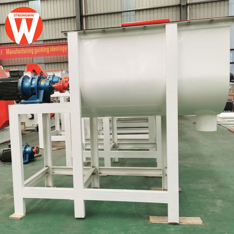 Mini type animal feed pellet mixing machine