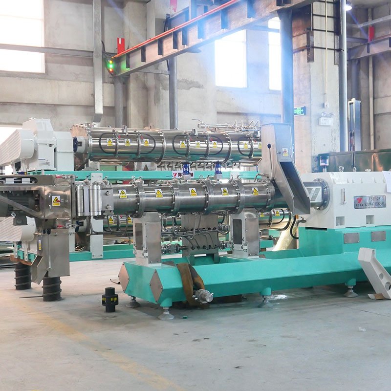 Best Quality Sea flaky/particle shape Animal Food machine sinking abalone Fish feed Extruder