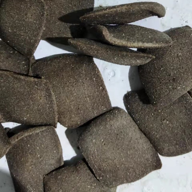 Best Quality Sea flaky/particle shape Animal Food machine sinking abalone Fish feed Extruder