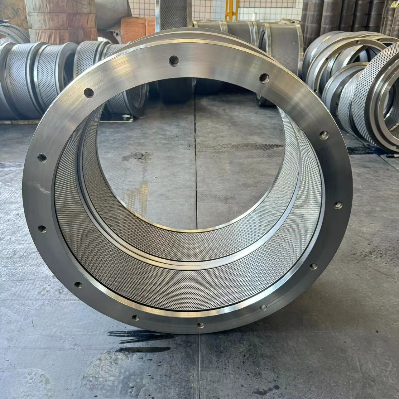 High quality nice price factory directly+86 19856302985 for animal feed pellet granulator Ring die Matrix disc Munch 660-178
