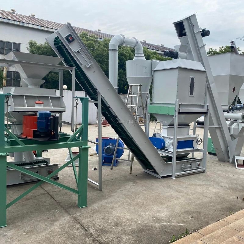 2000 kg/h poultry rabbit food chicken feed pellet making line to produce balanced food grinding mixer pelletizer