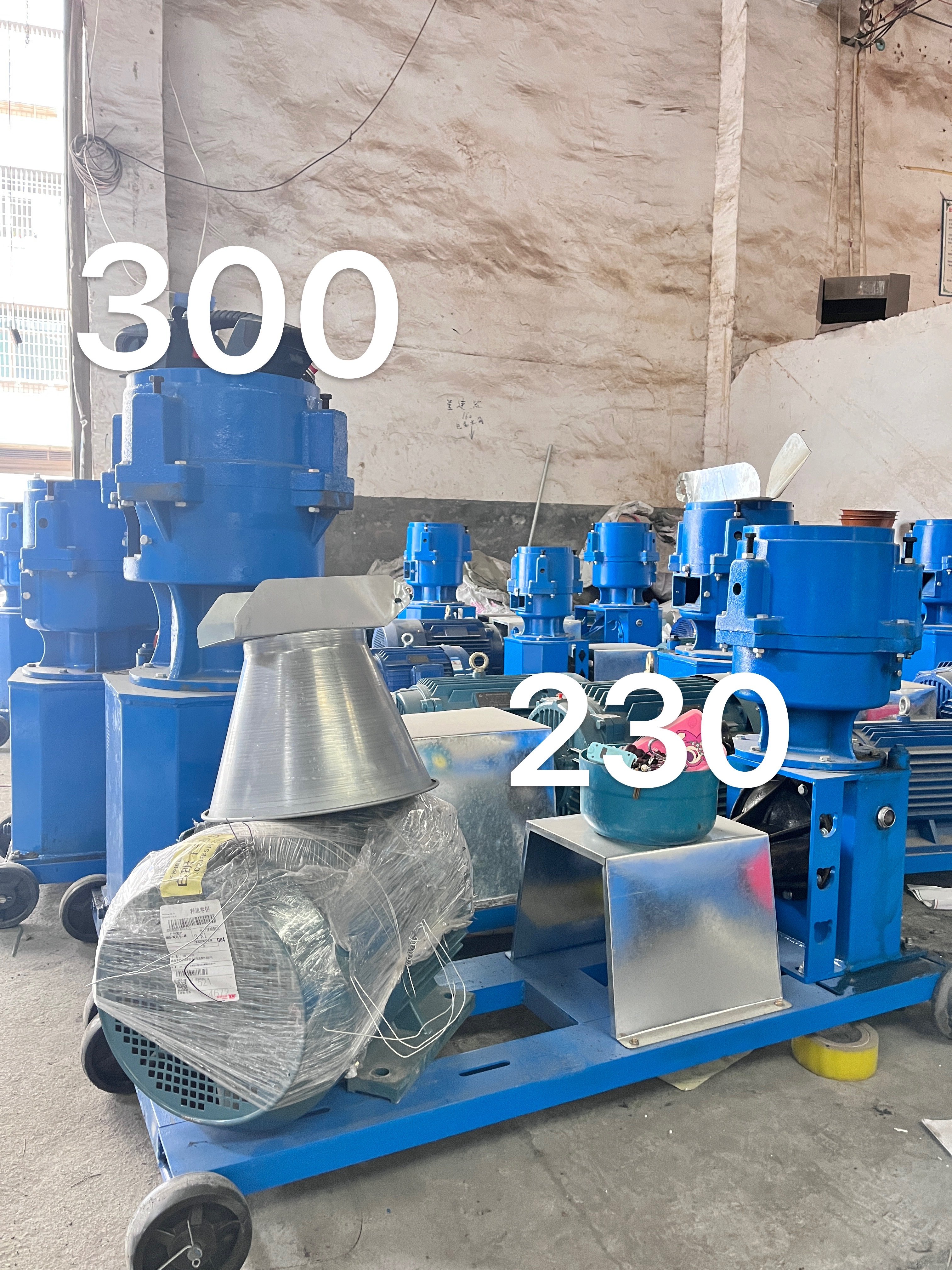 Weiyan 600~1000KG/H KL300 cow feed pellets making pelletizer animal feed pellet machine