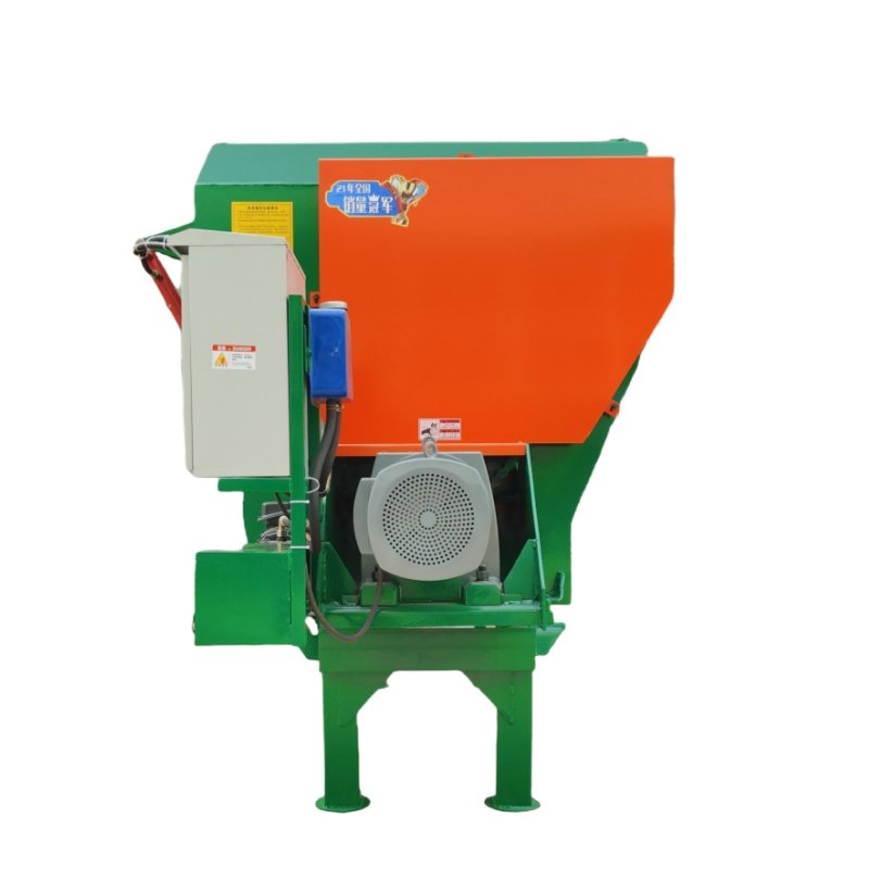 Manufacturer's horizontal TMR cow and sheep feed mixing machine, dry and wet dual-purpose feed automatic mixing machine