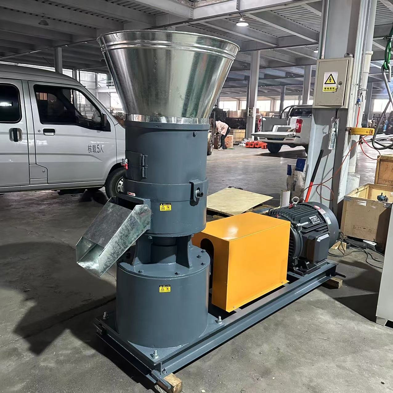 150-200kg Per Hour Animal Feed Pellet Machine Price Small Machine Home Use Animal Feed Pellet Mill German Origin