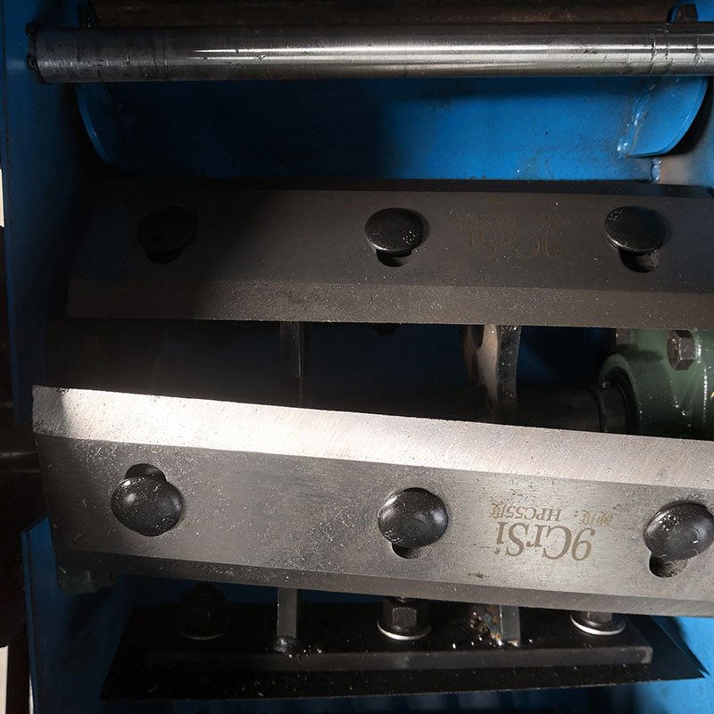2024 New Chaff Cutter for Animal Feed - Gasoline & Diesel Engines with Conveyor Belt Hopper