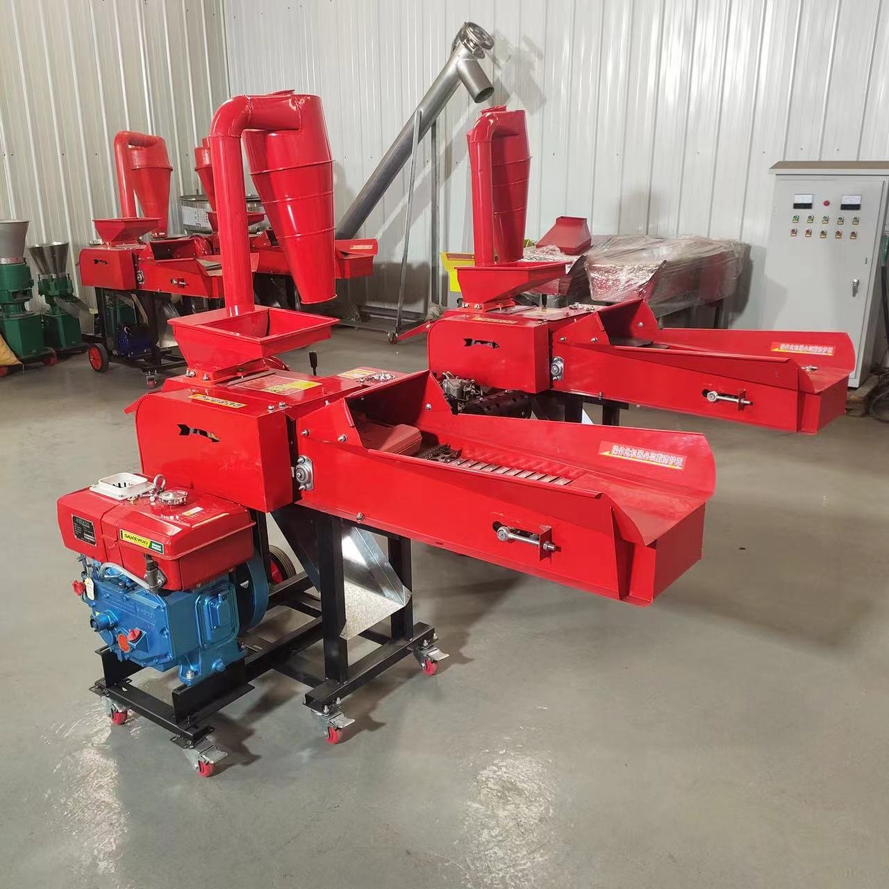 Horizontal Corn Straw Stalk Shredder Machine/Grass Silage Chaff Cutter Chopper Machine for poultry animal feed processing