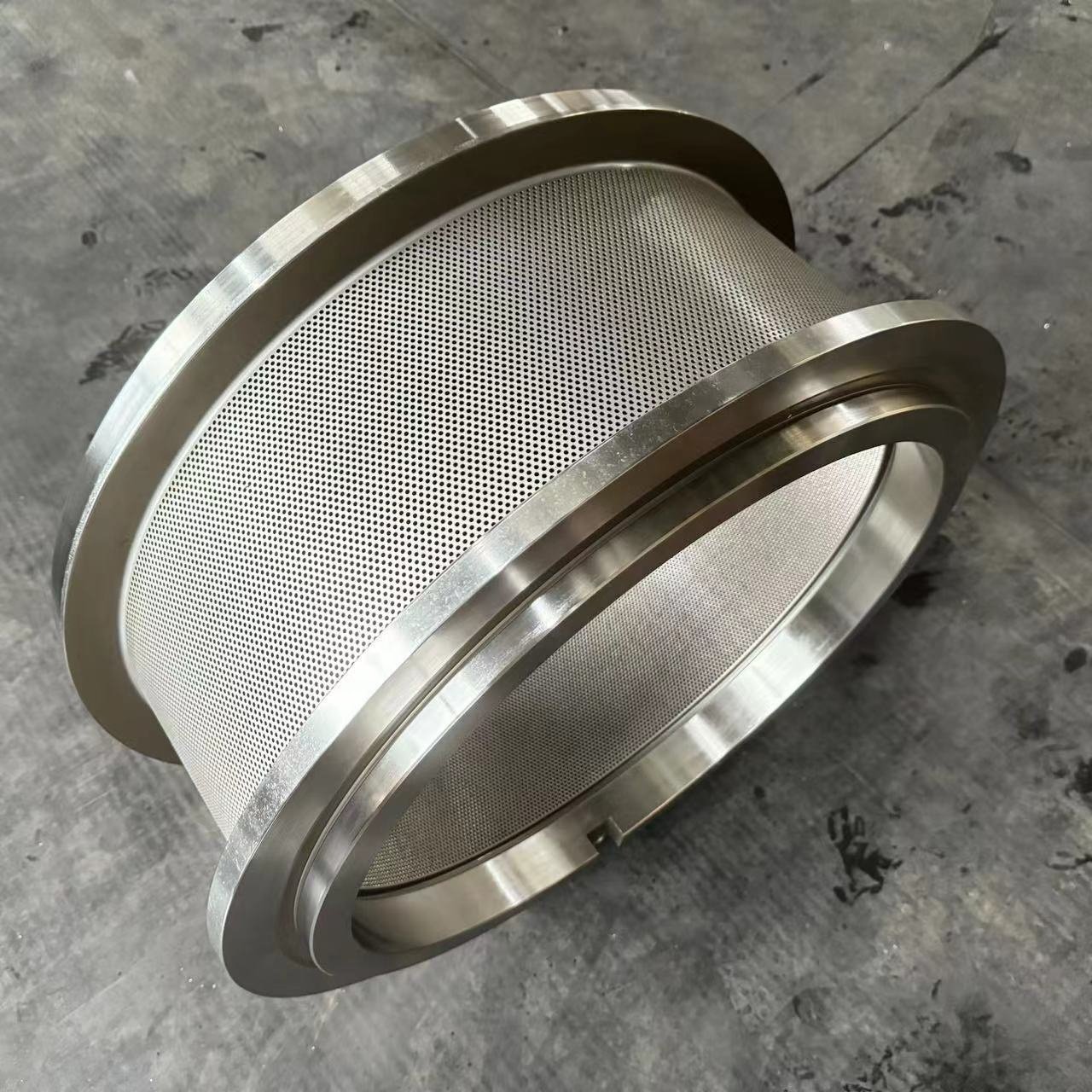 Incomparable quality X46Cr13 Ring die Buh.ler 520 low price factory direct for animal feed pellet granulator matrix Buh.ler 520
