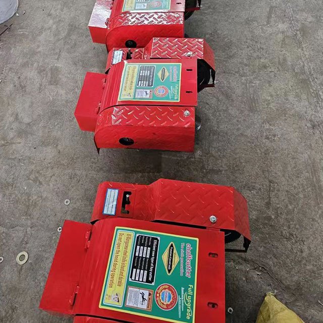 Mini Chaff Cutter Machine for Animal Feed - Grass, Silage, and Paddy Cutting