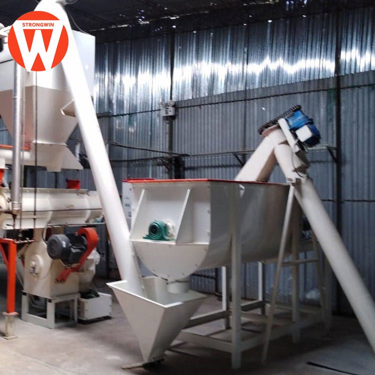 Strongwin corn feed mill crusher animal feed grinder and mixer machine