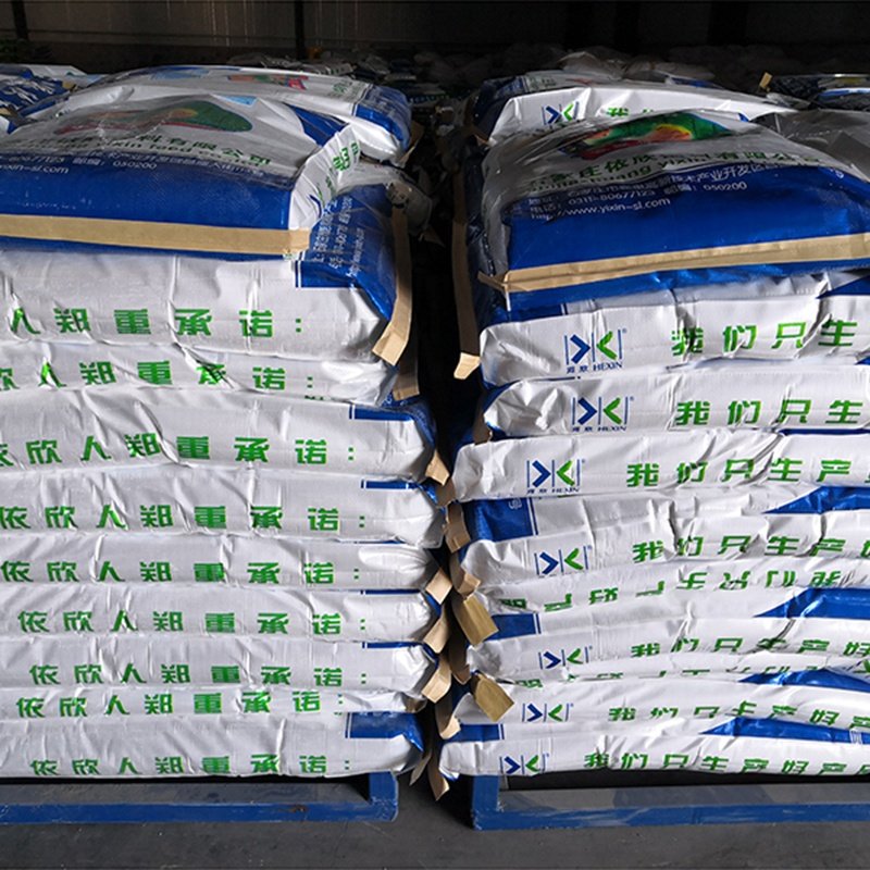 Growth promoting feed for broiler chickens premix feed for laying hens