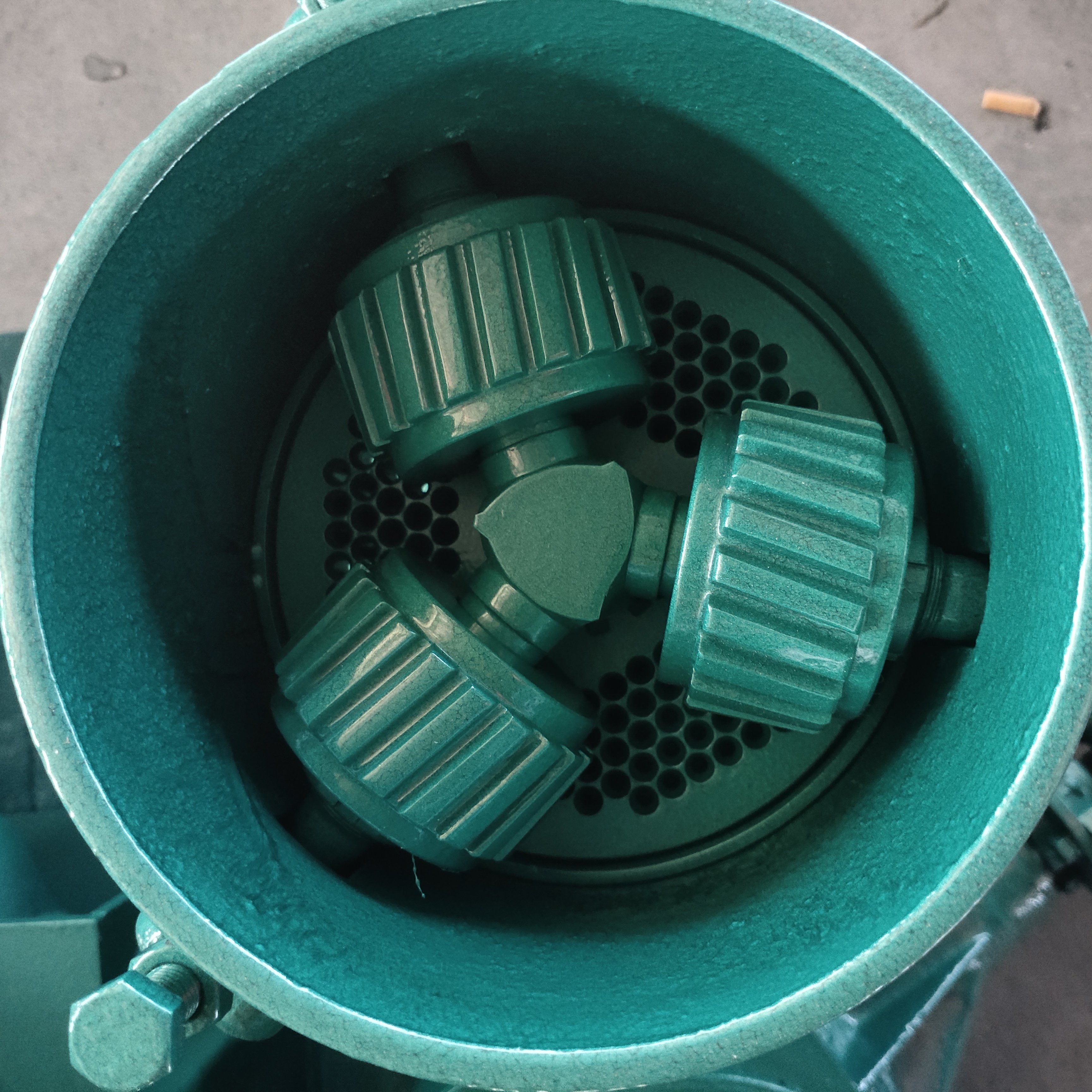 hot sale Animal poultry chicken fish cattle feed pellet making machine for livestock feed feed pellet mill