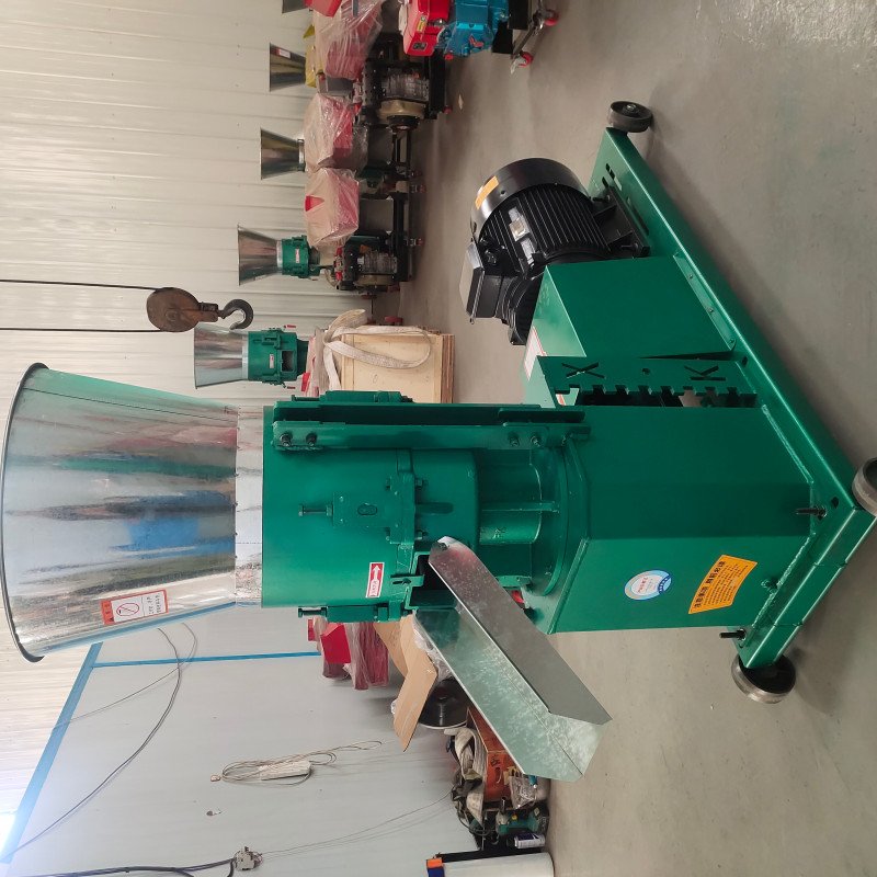 New type of diesel feed granulator for metal animal feed pellet production farm machinery