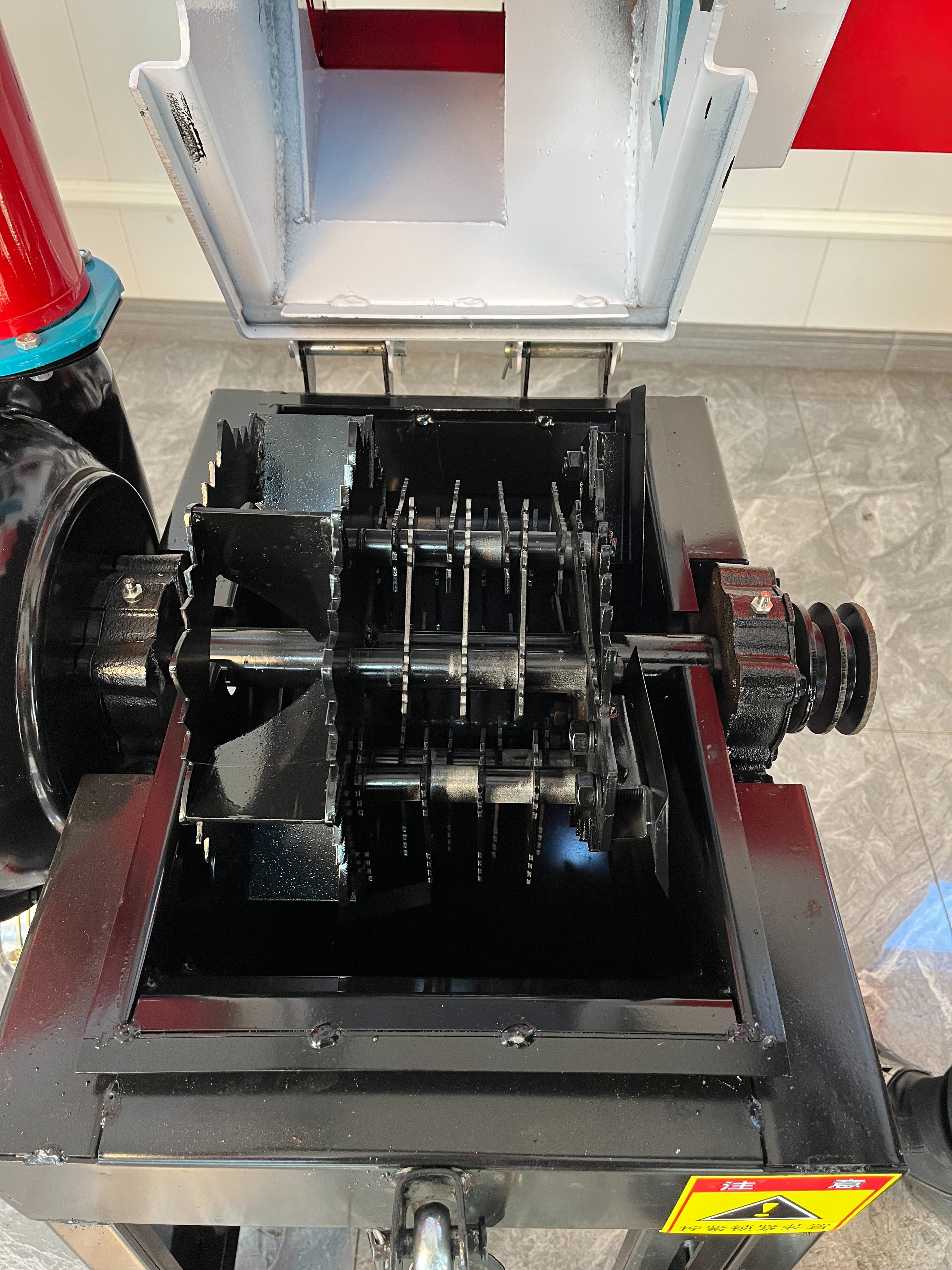 Animal feed processing hammer mill grinder crusher maize corn grain crusher milling machine with chaff cutter machine 1000 kg/h