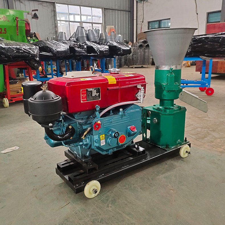 Production 300-600 kg/h feeds pelletizer machine animal food pelletizer machine pelletizer