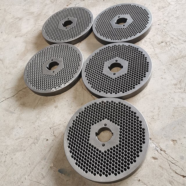 Top Quality 60-1500kg/h Animal feed pellet make machine for poultry rabbit duck goose chicken fish
