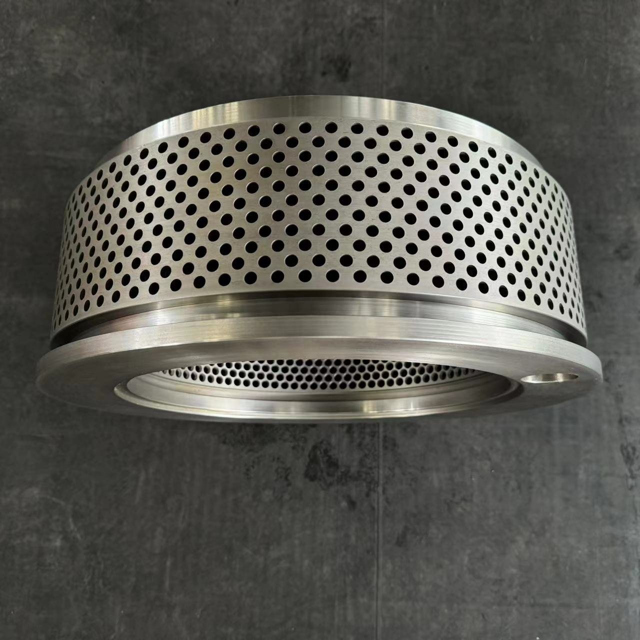 Exceptional quality KMPM-350 nice price factory direct+86 19856302985 for animal feed pellet machine ringdie Matrix disc HKJ 350