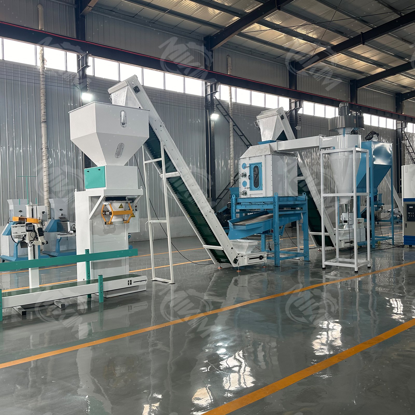 5t/h Chicken Pellet Feed Machine Used For Animal Feed Machine Line / Poultry Feed Production Line