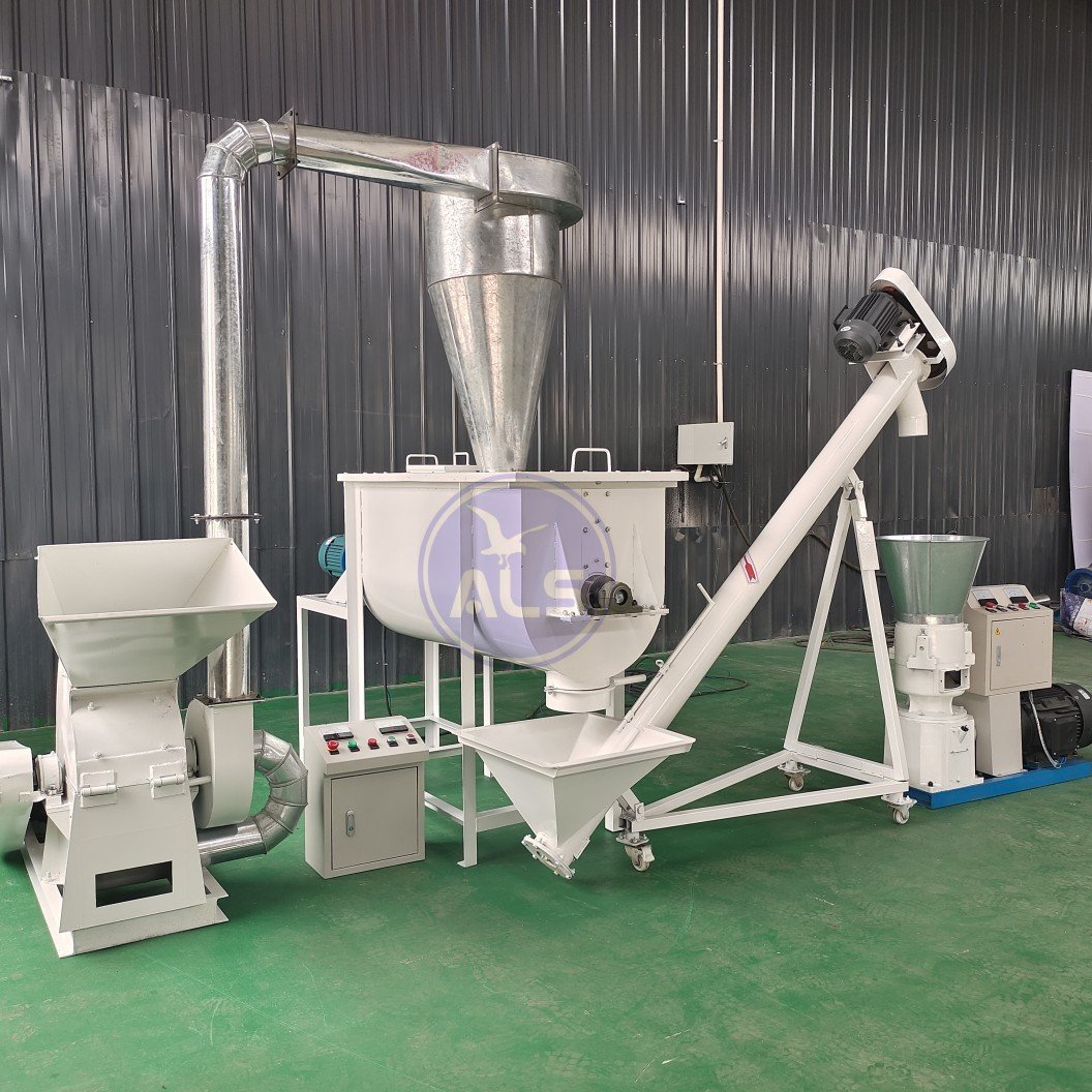 Low cost 300kg 500kg 1t/h small farm used livestock poultry cattle feed pellet mill/animal feed pallet machine production line