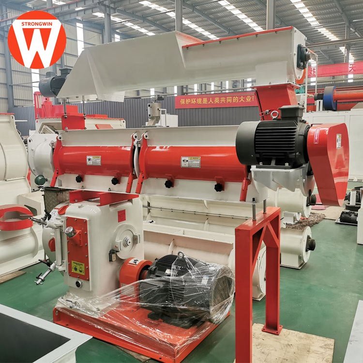 Hot sale China Strongwin cow chicken animal feed mill machinery and equipment