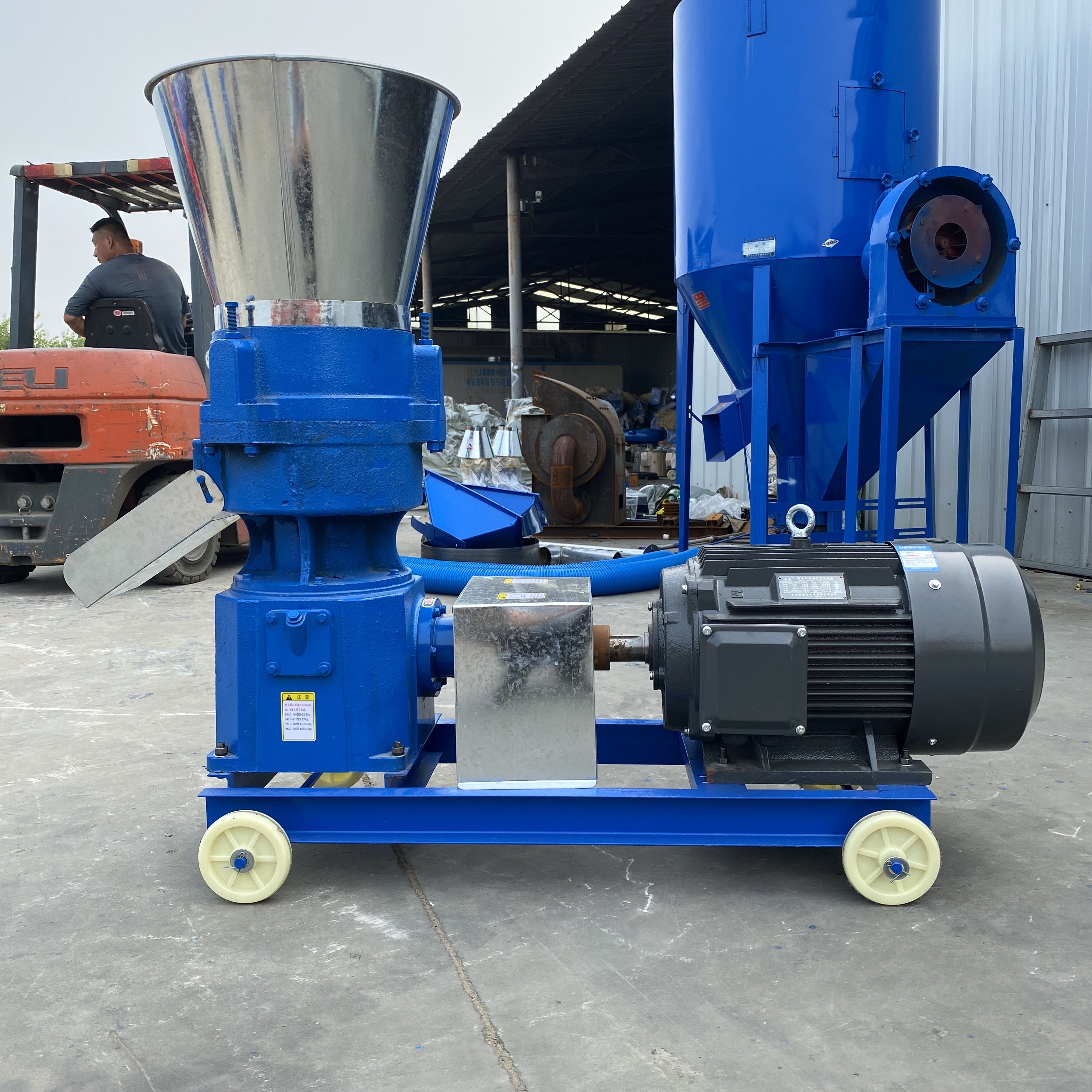 2.5mm 4mm 5mm small farm use chicken feed making machine fish feed extruder pellet machine animal feed pellet machine for sale