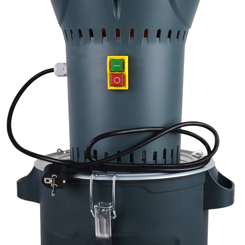 Livestock animal feed crusher and mixer farming equipment poultry feed making machine