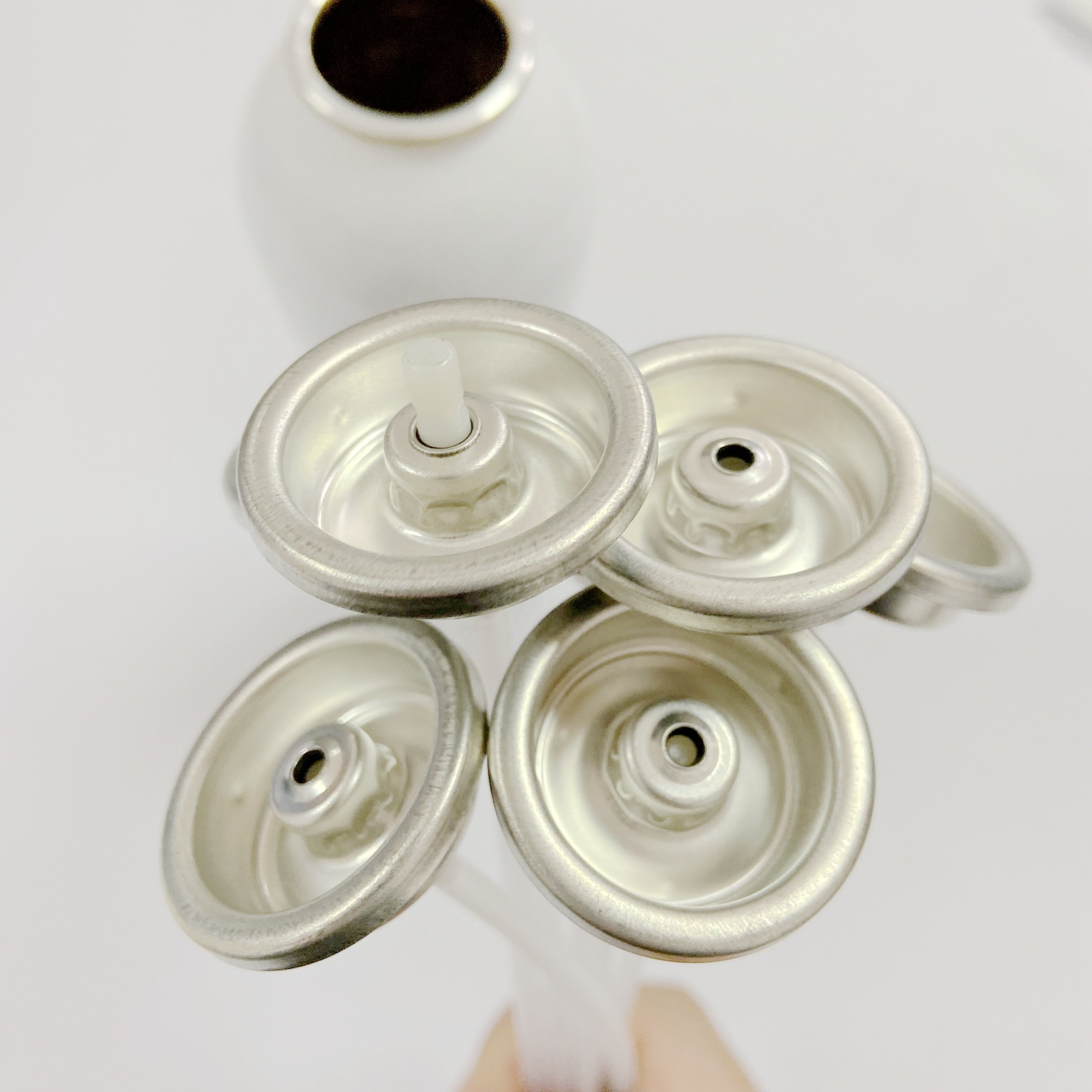 High quality china factory aerosol valve perfume spray metering valve with different spray actuator 45mm for aerosol cans