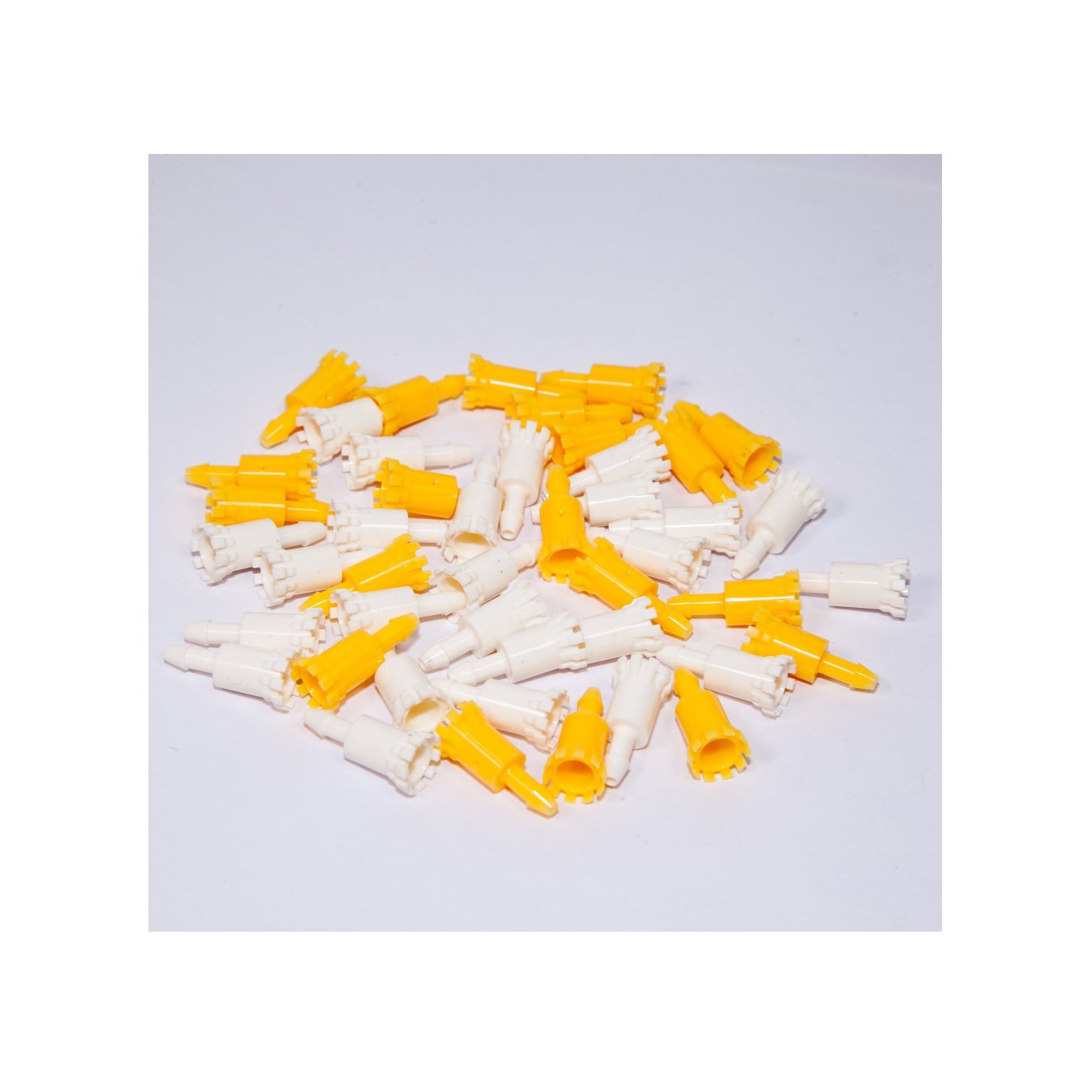 Professional manufacture precision molds, aerosol valve mould spray pump mold and insert mold Plastic mould.
