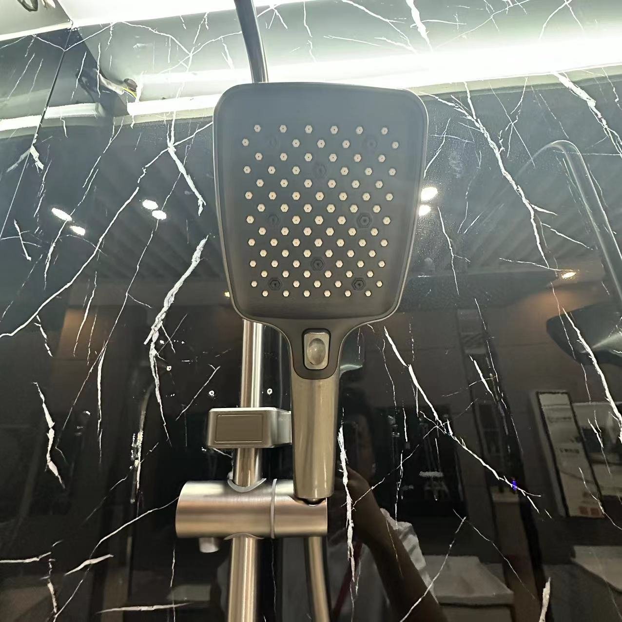 Hotel Household Refined Copper Digital Display round Shower Pressurized Shower with Rain Spray and Ceramic Valve Core